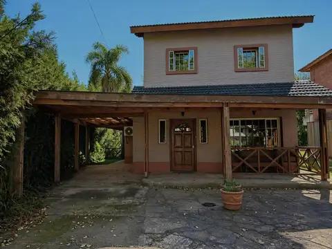 Casa en venta en Barrio Náutico Escobar -a reciclar  Apto crédito