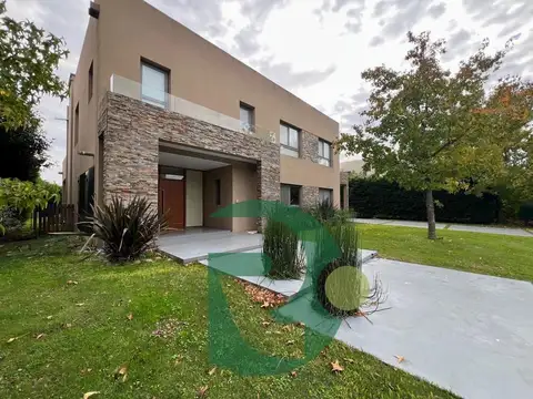 Casa en Venta en La Lomada De Pilar, USD 710.000