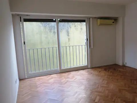 Departamento en Alquiler 50 años