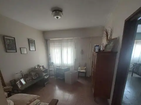 Casa en Venta en Burzaco, USD 85.000