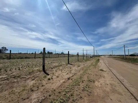 Terreno en Congreso esquina Nicanoff