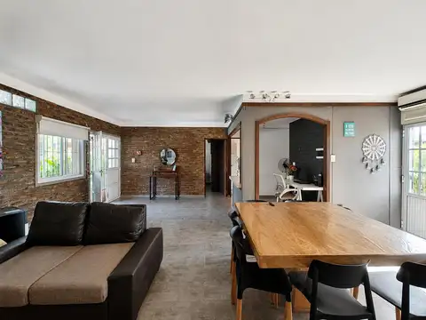 Casa en Venta en Roldan, San Lorenzo