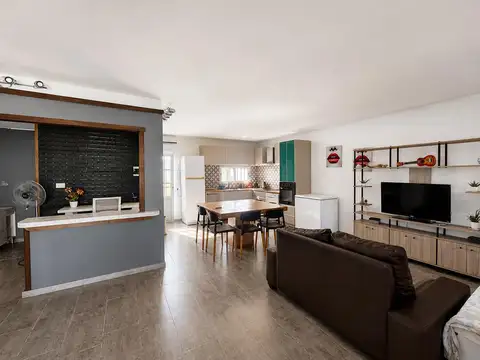 Casa en Venta con 1 cochera