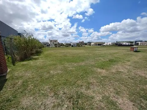 Terreno en Venta de 661,0 m2
