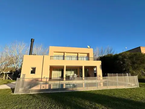 VENTA CASA HARAS DEL SUR II CON VISTA AL GOLF