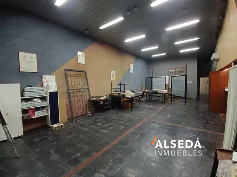 Local en Venta en Centro, USD 385.000