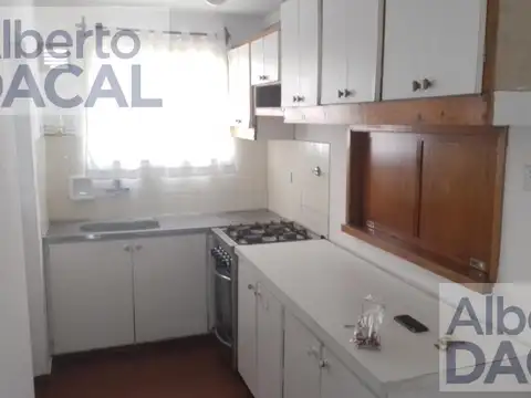 Departamento en Alquiler en Villa Elisa, $ 600.000