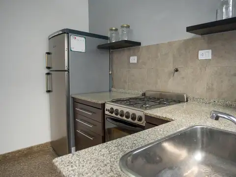 Depto Tipo Casa 3 ambientes con 1 baño