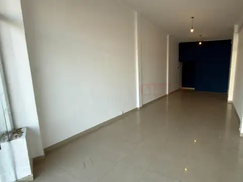 Local en Alquiler en Martinez, $ 1.400.000