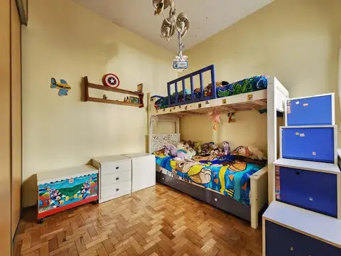 Depto Tipo Casa en Venta en Versalles, USD 130.000