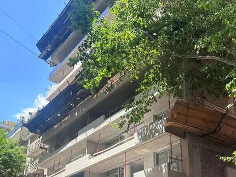 Departamento 4 ambientes con 4 baños