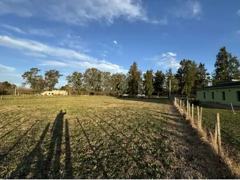 VENTA DE CHACRA EN  BARRIO MALVINAS 2 BRANDSEN