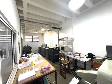 Galpon en Venta en Barracas, USD 280.000