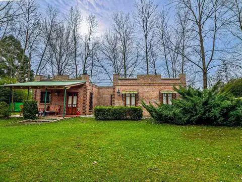 Venta complejo de cabañas turísticas en Canning