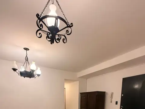 Departamento en Alquiler en Carapachay, $ 830.000