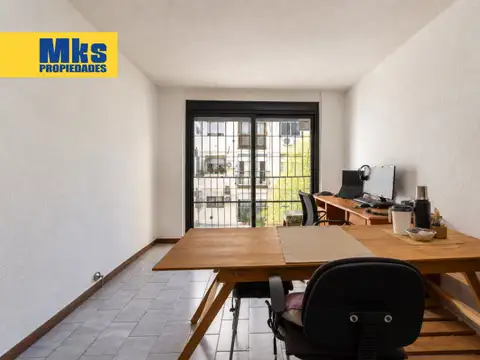 Rocha 1600, Piso 2