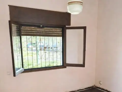 Casa en Venta en Banfield, USD 90.000