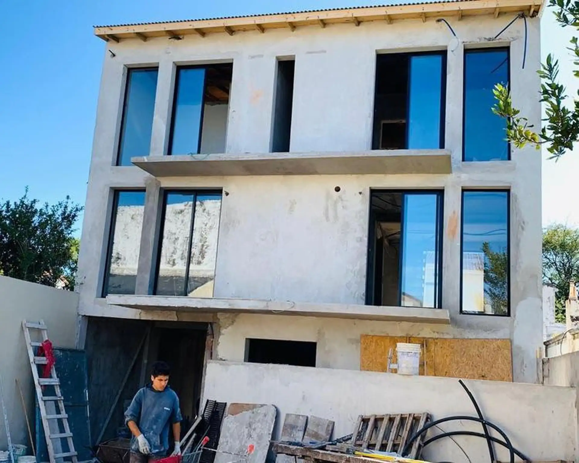 DUPLEX DE 3 AMBIENTES A ESTRENAR