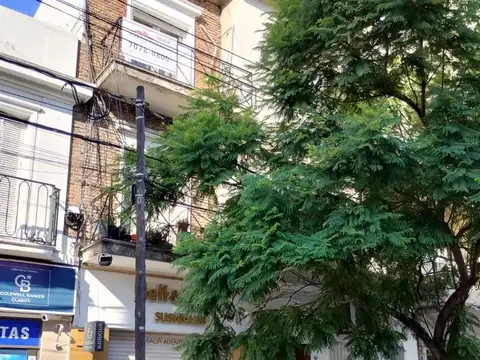 Departamento de 3 Ambientes en Venta sobre Avenida Libertador Vicente Lopez