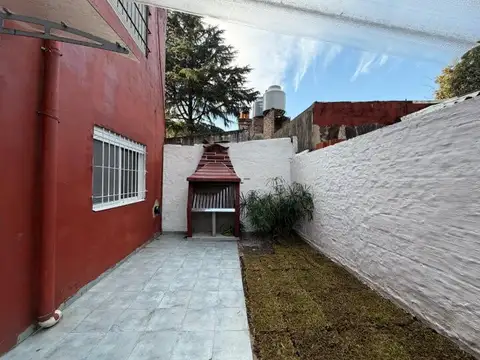 Depto Tipo Casa en Alquiler de 1 dormitorio