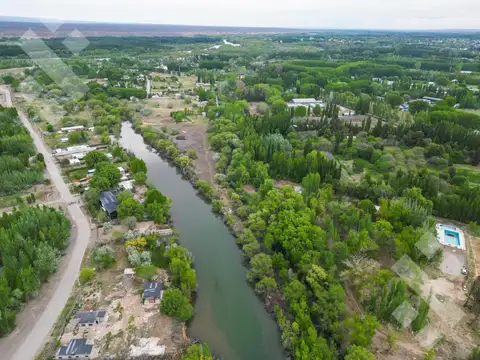 Lote exclusivo con costa de laguna | 8.091 m² en Plottier