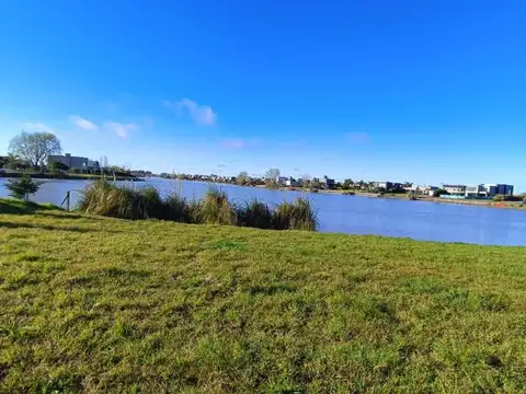 Terreno en Venta de 814,0 m2