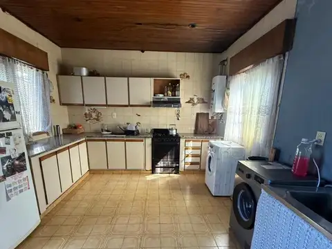 Depto Tipo Casa en Venta con 1 cocheras