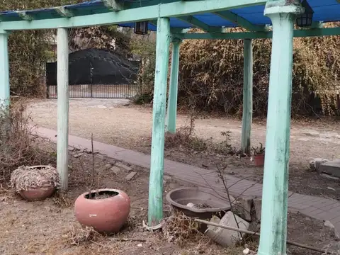 Avda De Los Césares 2349