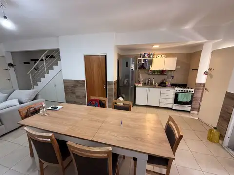 Depto Tipo Casa en Venta de 2 dormitorios