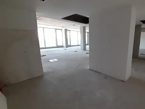 Oficina Monoambiente con 2 baños