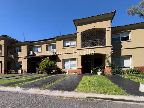 Venta de Duplex 4 Amb. Barrio Privado Altos del Sol