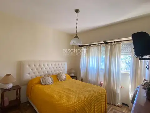 DEPARTAMENTO DE 2 AMBIENTES CON COCHERA, NORTE GESELL