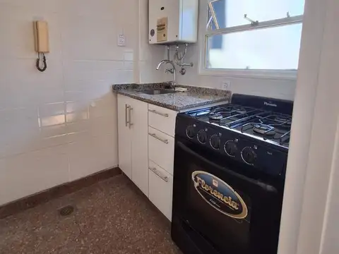 Departamento en Alquiler en Boedo, $ 550.000