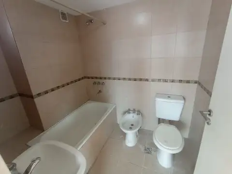 VILLARROEL 1100