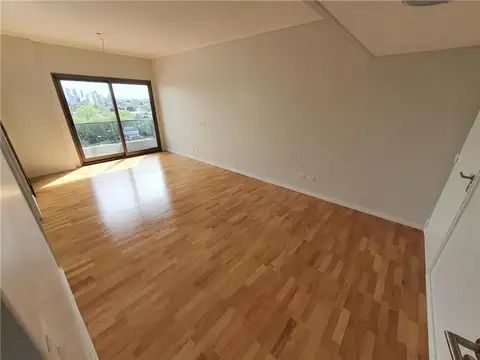 Departamento en Venta con 2 cocheras