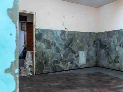 CASA A LA VENTA ESMERALDA 2490