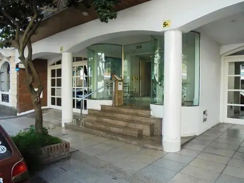 Departamento en Venta con 2 cocheras