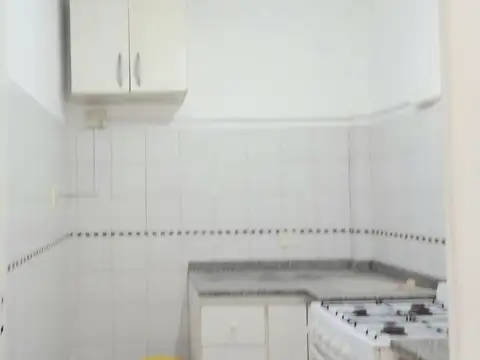 Depto Tipo Casa en Alquiler 70 años