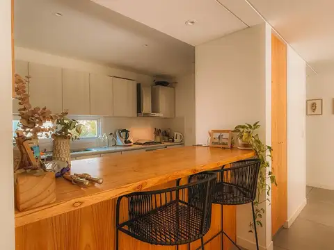 VENTA CASA moderna, casi a estrenar, en Beccar