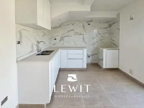 Depto Tipo Casa en Venta en Neuquen, USD 160.000