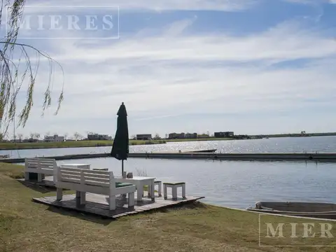 Terreno en Venta en Puertos - Barrio Ceibos, USD 115.000