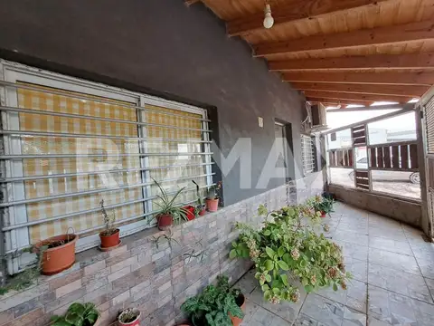 Casa en Venta en Plottier, USD 120.000