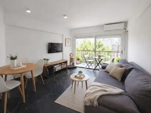 2 Ambientes al Frente con Balcón | Piso 7º | Muy Luminoso | Apto Crédito | Recoleta límite Palermo