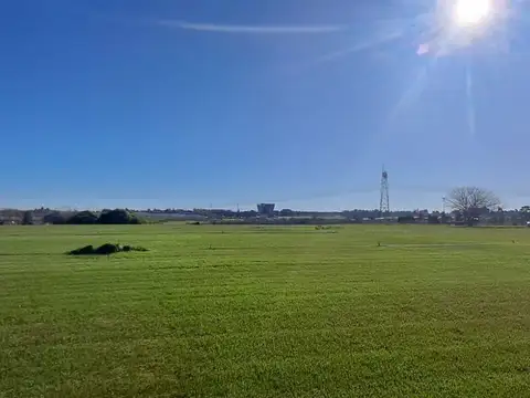 Terreno en Venta en Carrasco , USD 1.390.000