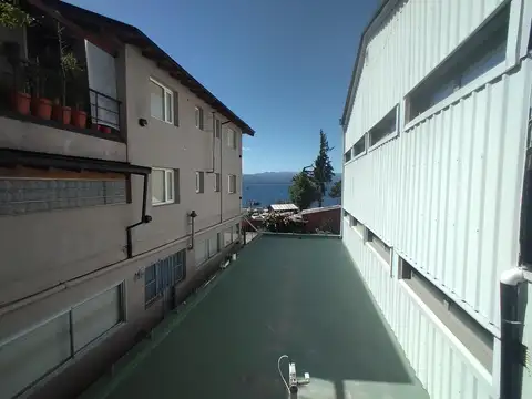 Onelli 100, Piso 1