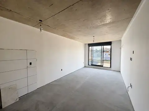 Venta Monoambiente con balcón y terraza set 26
