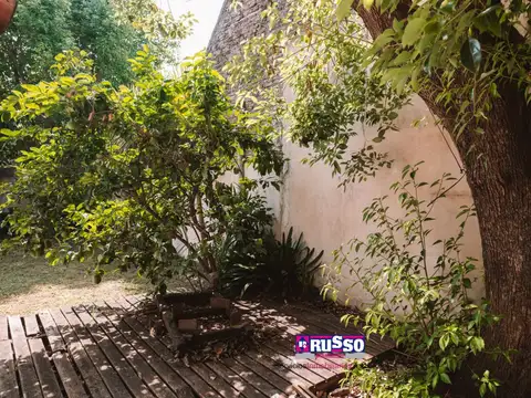 Venta casa 4 ambientes Tablada