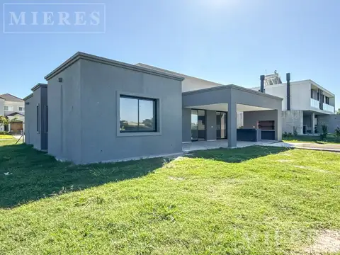 Casa en venta a estrenar sobre lote a la laguna area 1 San Matias