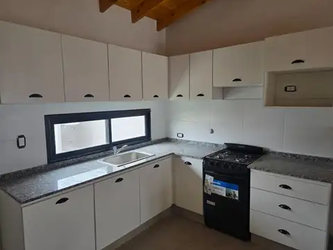 Venta de chalecitos de 3 ambientes con patio en Mar del Tuyu