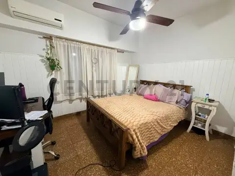PH 3 AMBIENTES AL FRENTE  CON PATIO Y AMBIENTE INDEPENDIENTE EN LANÚS OESTE
